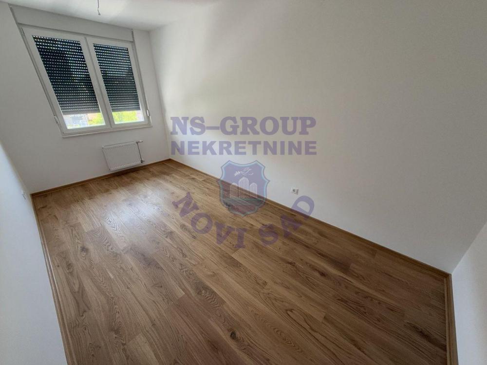 Slika 2 - Trosoban stan na Somborskom bulevaru