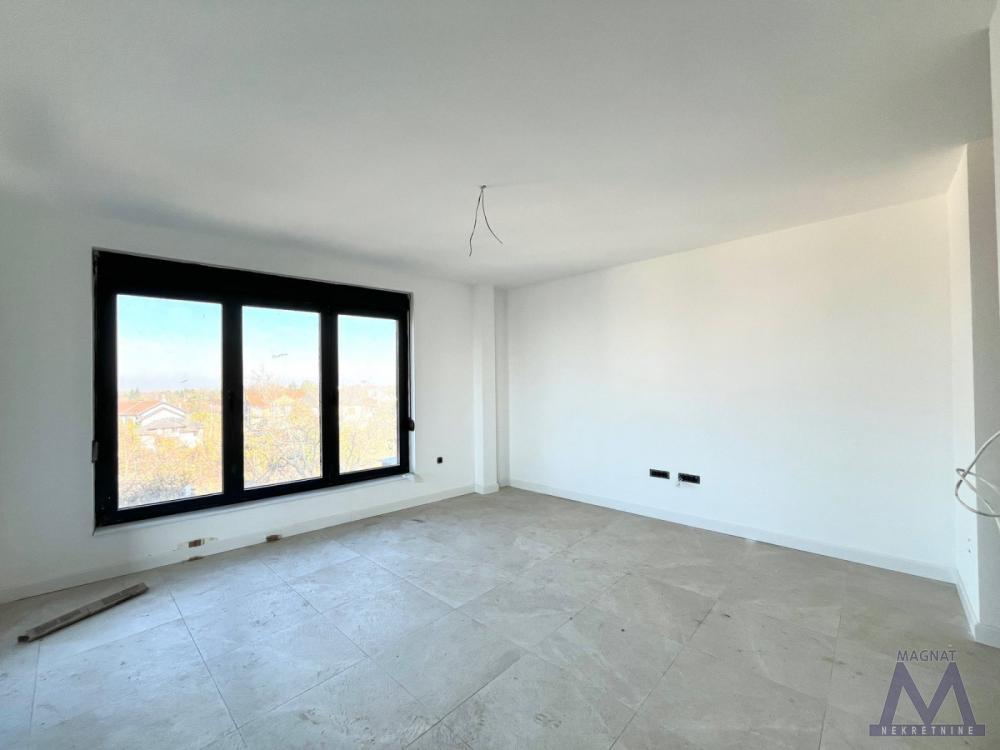 Slika 2 - Stan,PETROVARADIN,TRANDŽAMENT,kv: 78, € 227000, ID: 1019332