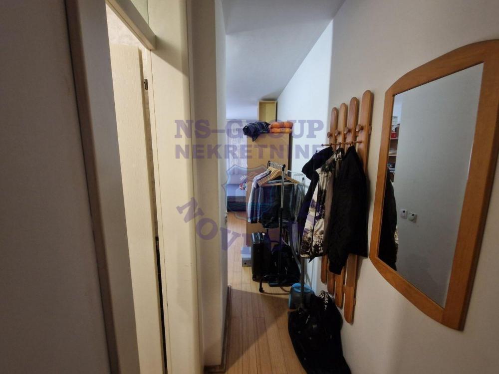 Slika 4 - 565677-Garsonjera-22m2-Bulevar