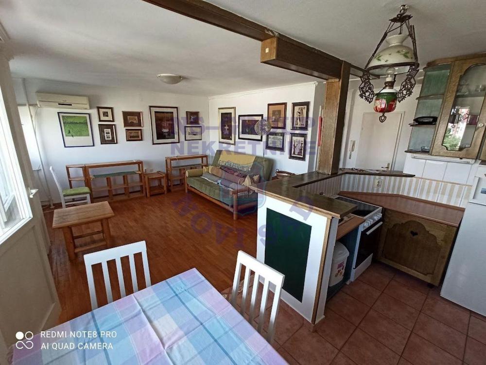 Slika 2 - Odlican dvosoban stan na Limanu 2