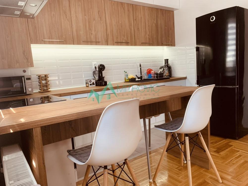 Slika 1 - Odličan namešten dvoiposoban u novogradnji 