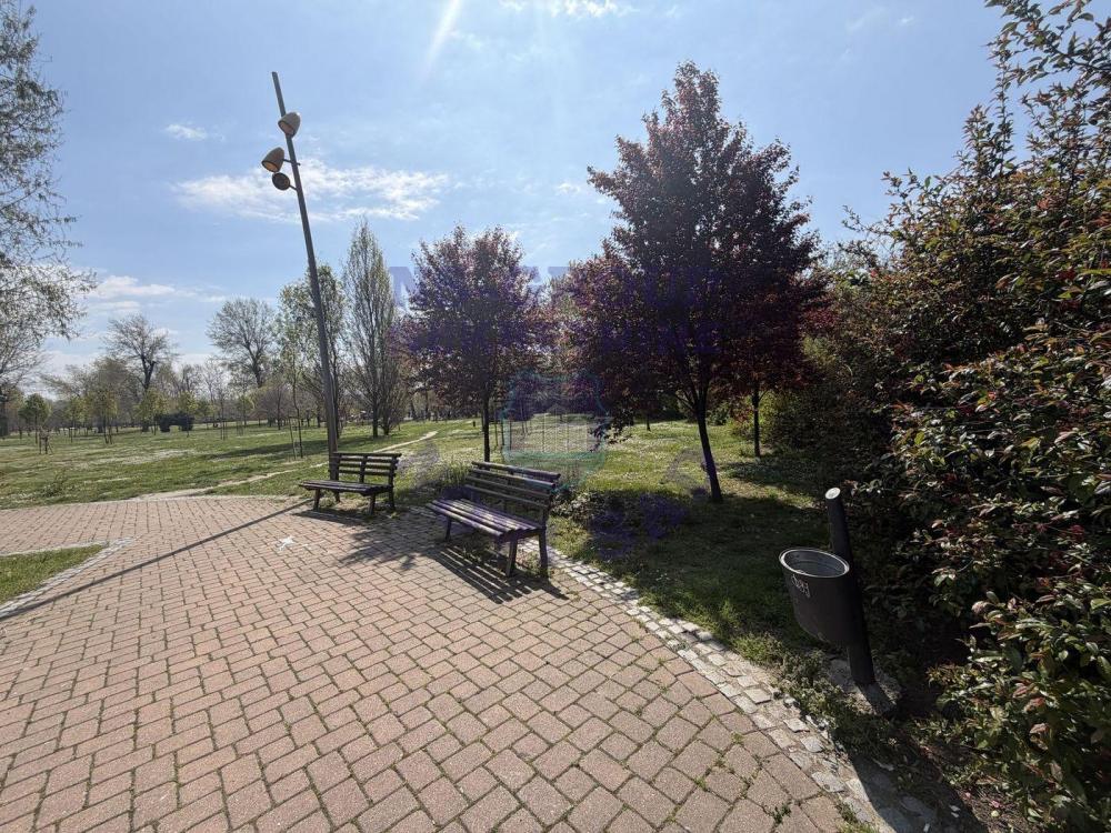 Slika 10 - Fantastičan stan, namešten, pogled na Limanski park! š. 568056