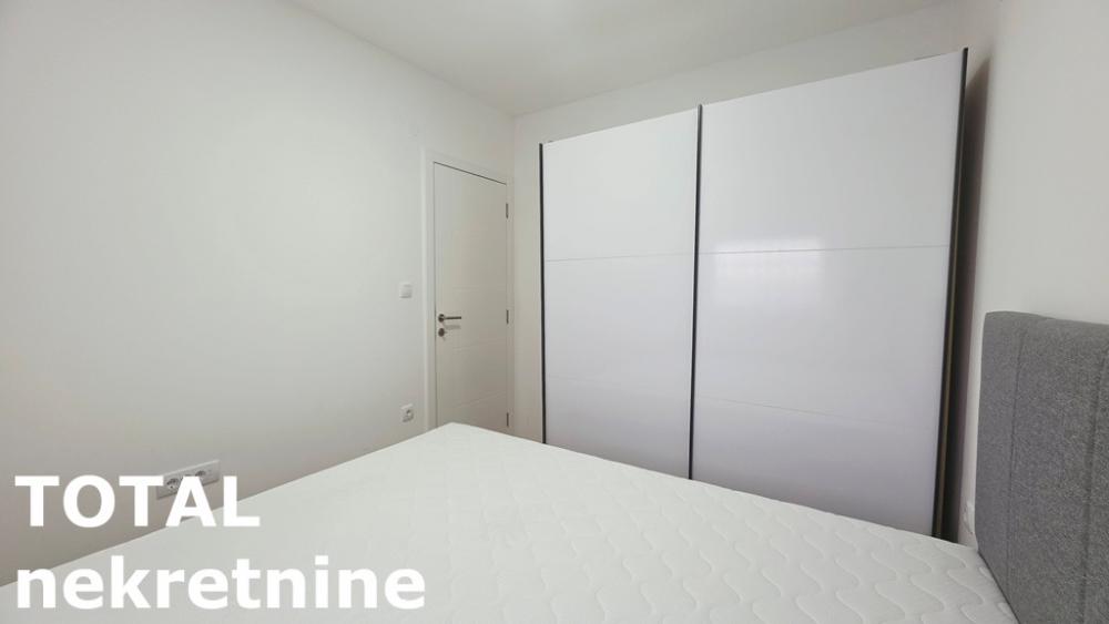 Slika 6 - Stan,NOVI SAD,VETERNIK,kv: 39.00, € 67000, ID: 1102526