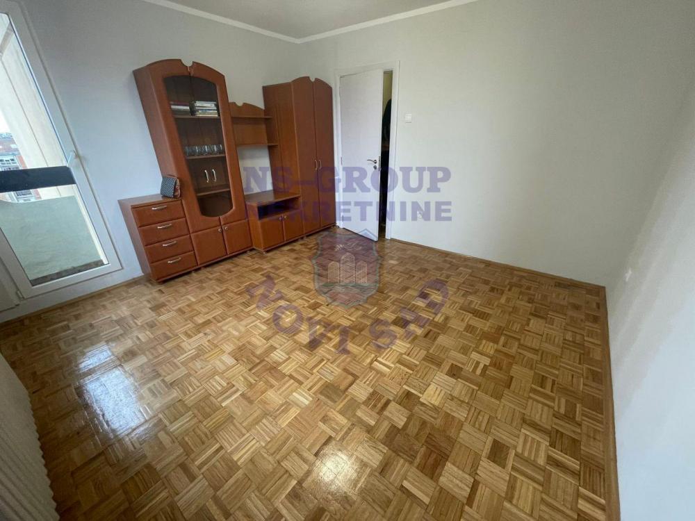 Slika 5 - Odličan trosoban stan na Novom Naselju