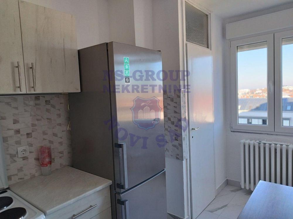 Slika 3 - Odlican dvosoban stan na Limanu!