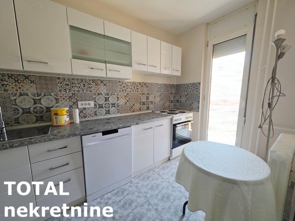 Slika 4 - Stan,NOVI SAD,NOVA DETELINARA,kv: 60.00, € 200000, ID: 1102365