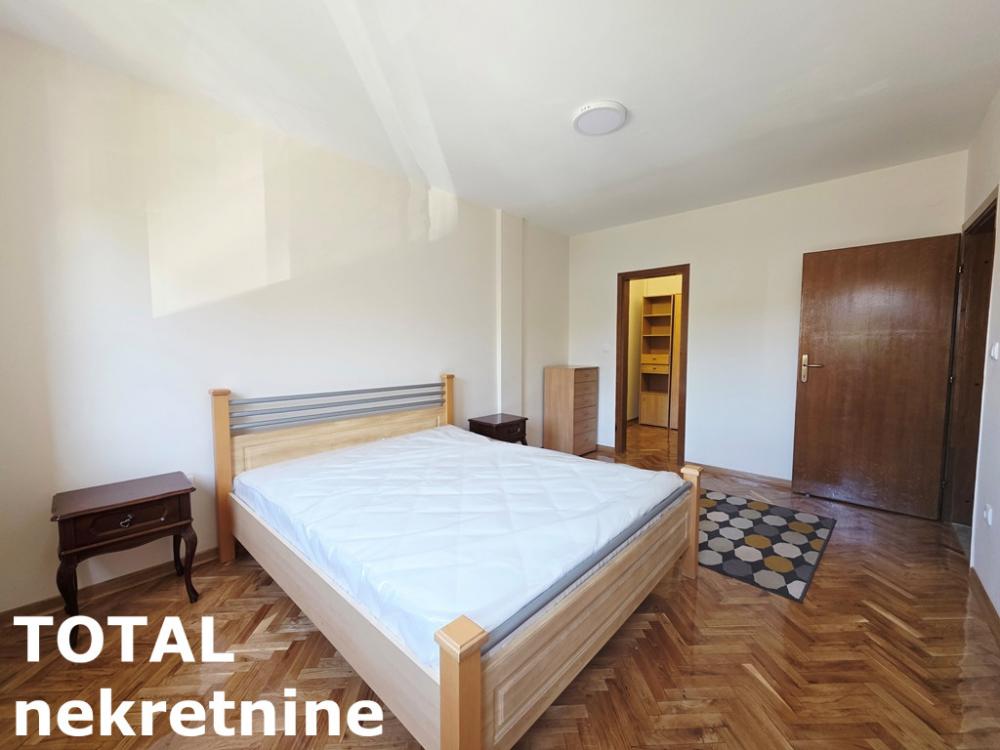 Slika 7 - Stan,NOVI SAD,NOVA DETELINARA,kv: 60.00, € 200000, ID: 1102365