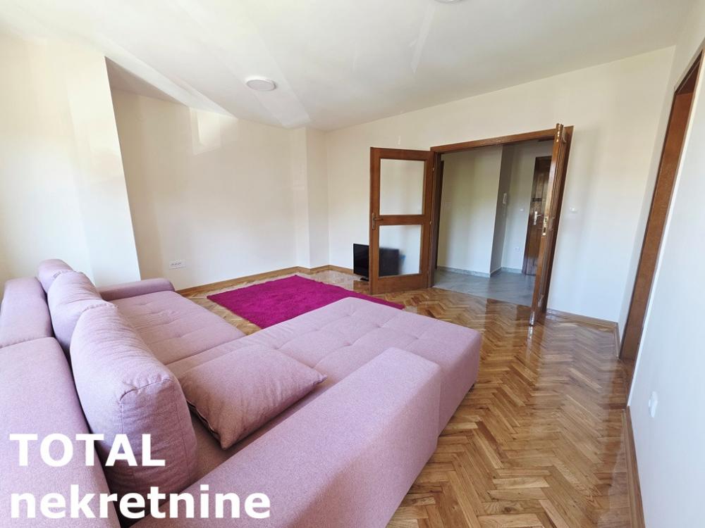 Slika 3 - Stan,NOVI SAD,NOVA DETELINARA,kv: 60.00, € 200000, ID: 1102365