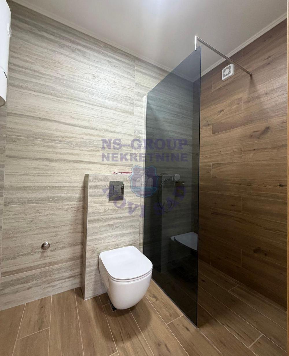 Slika 3 - Trosoban, 58m2, Bulevar oslobođenja Novi Sad