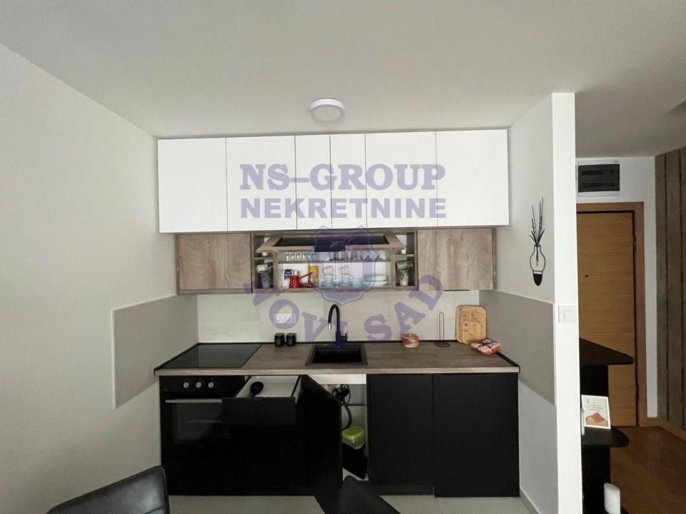 Slika 4 - Odičan dvosoban stan kod Železničke stanice!