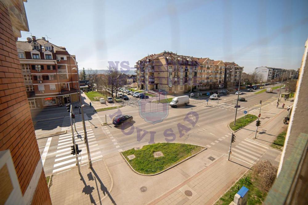 Slika 1 - SAMO KOD NAS! 86 m² PORODIČAN