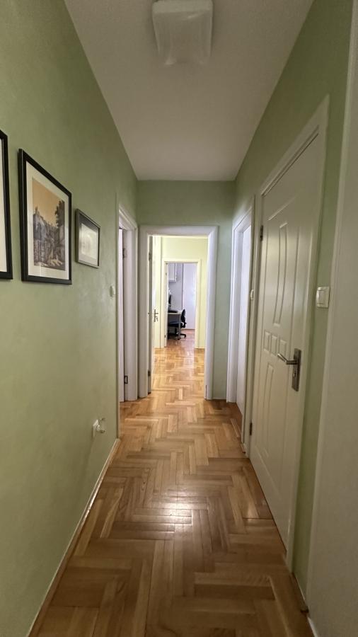 Slika 7 - Četvorosoban stan na Novom Naselju