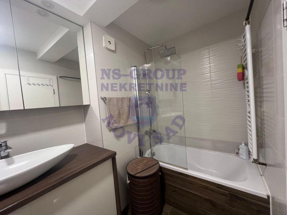 Slika 3 - Četvorosoban stan na Bulevaru Oslobodjenja