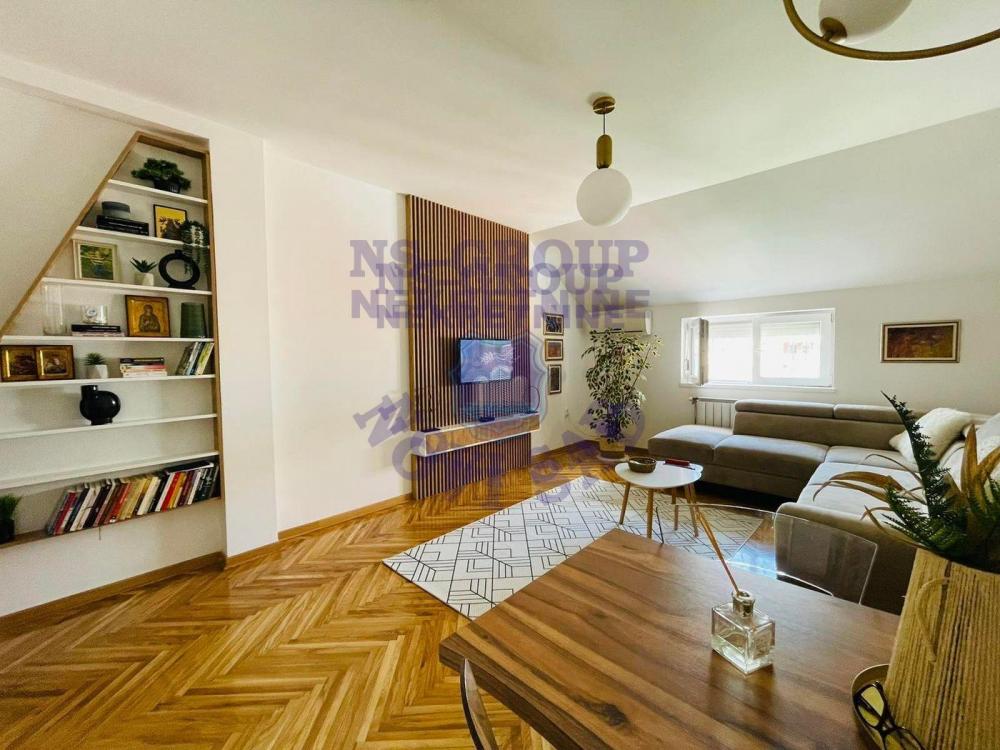 Slika 1 - Fantastican trosoban stan na Novom Naselju!