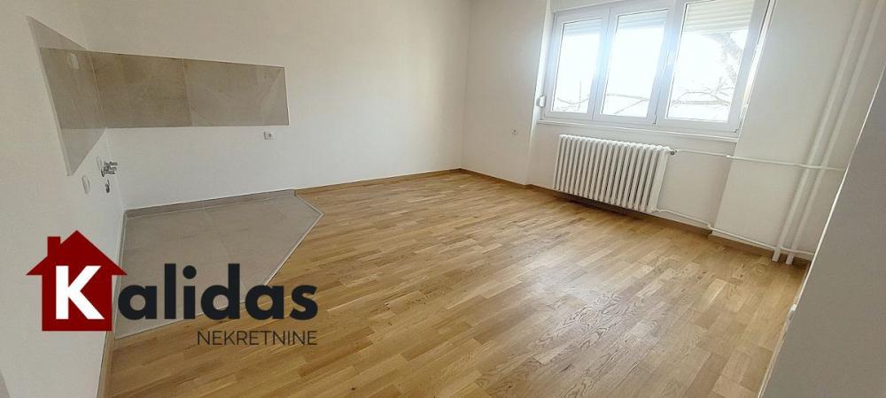 Glavna slika -Stan,NOVI SAD,SAJAM,kv: 54, € 159650, ID: 1008586