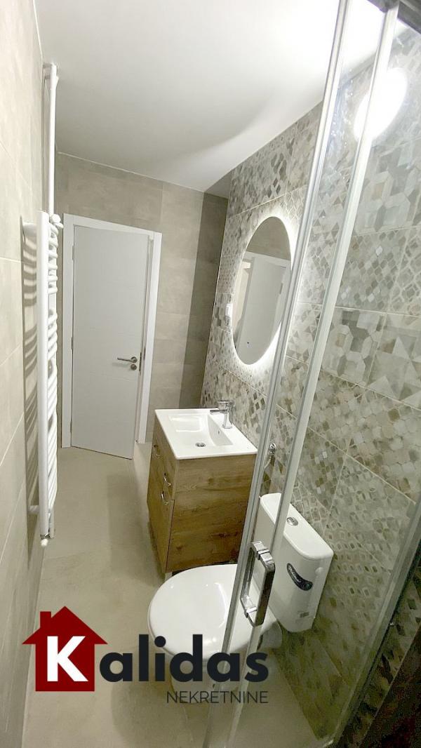 Slika 9 - Stan,NOVI SAD,SAJAM,kv: 54, € 159650, ID: 1008586