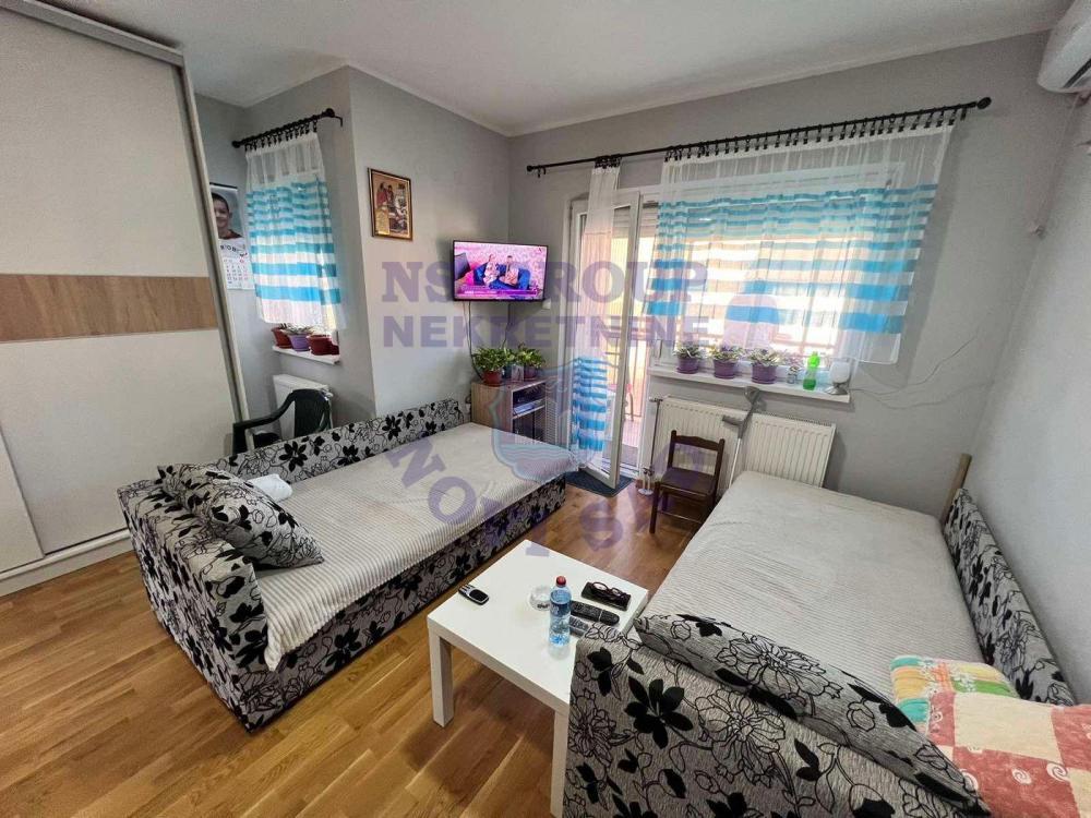 Glavna slika -Jednosoban, 29m2, Adice Novi Sad, sa terasom