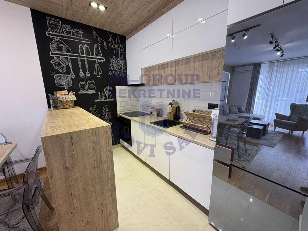 Slika 5 - Komforan trosoban stan - Nova Detelinara