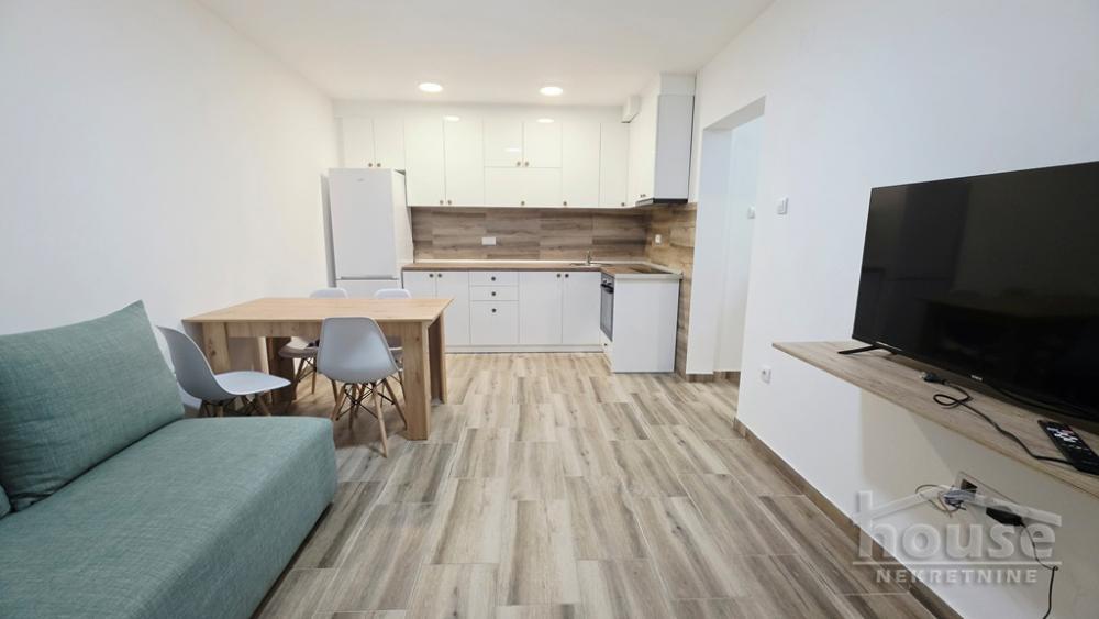 Glavna slika -Stan,NOVI SAD,ADICE,kv: 38.00, € 78000, ID: 1065679