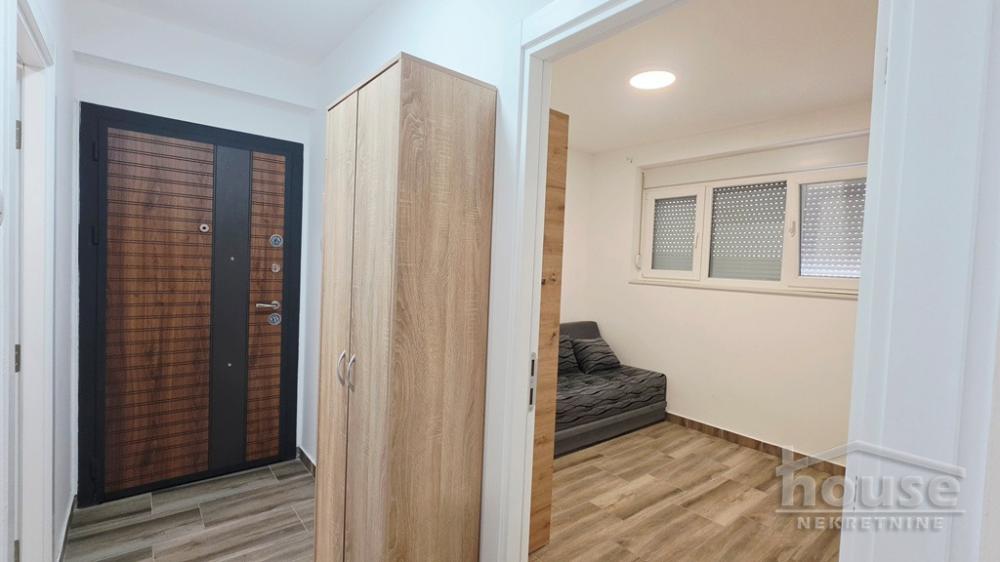 Slika 10 - Stan,NOVI SAD,ADICE,kv: 38.00, € 78000, ID: 1065679