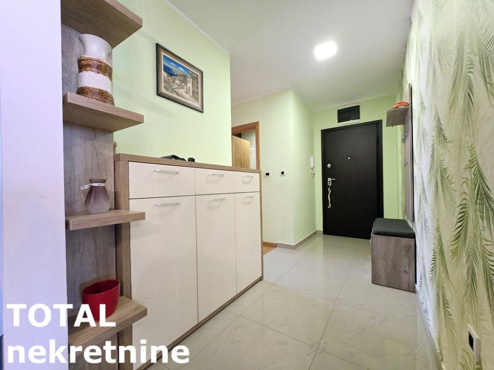 Slika 6 - Stan,NOVI SAD,NOVA DETELINARA,kv: 90.00, € 274500, ID: 1101112