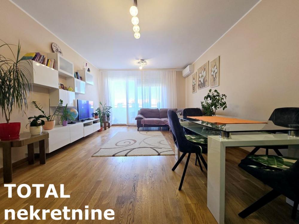 Slika 4 - Stan,NOVI SAD,NOVA DETELINARA,kv: 90.00, € 274500, ID: 1101112