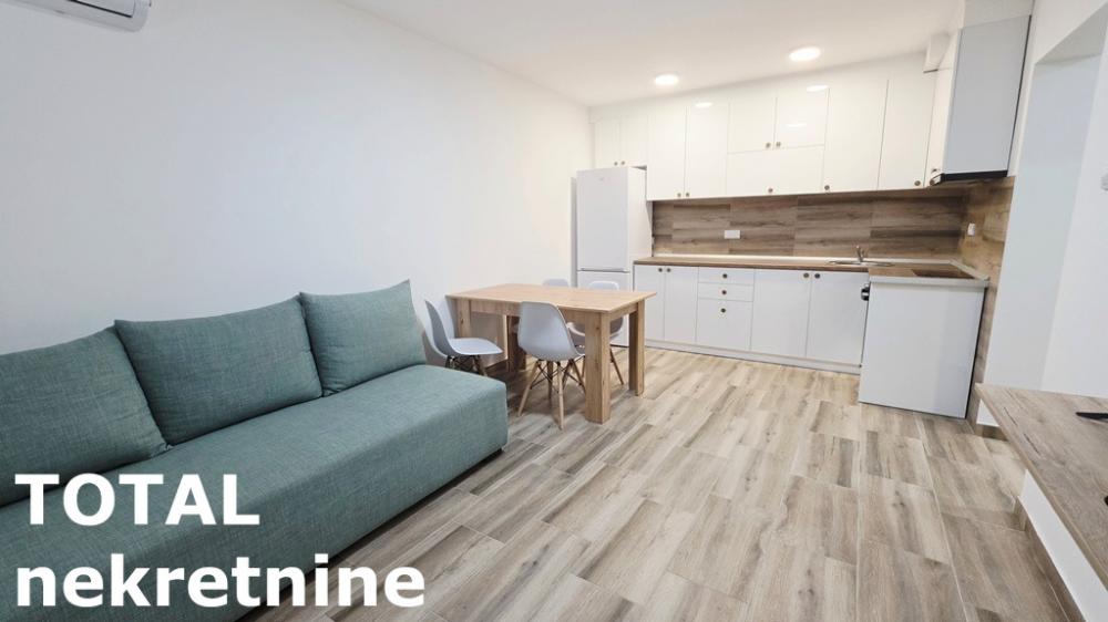 Slika 4 - Stan,NOVI SAD,ADICE,kv: 38.00, € 78000, ID: 1102527