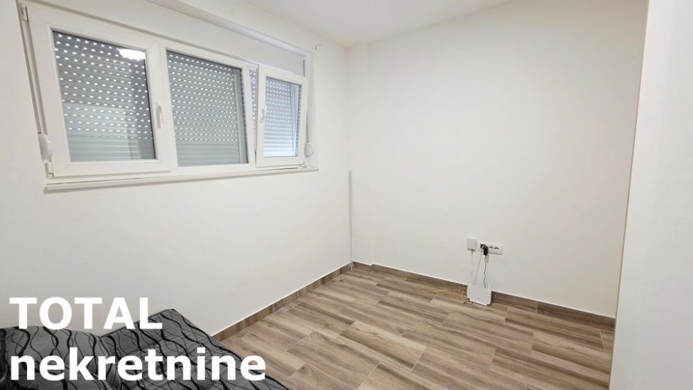 Slika 10 - Stan,NOVI SAD,ADICE,kv: 38.00, € 78000, ID: 1102527