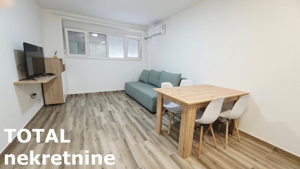 Slika 1 - Stan,NOVI SAD,ADICE,kv: 38.00, € 78000, ID: 1102527