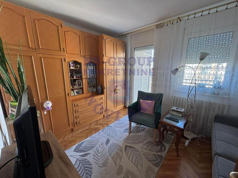 Slika 1 - 568213-Dvoiposoban-68m2-Stara detelinara