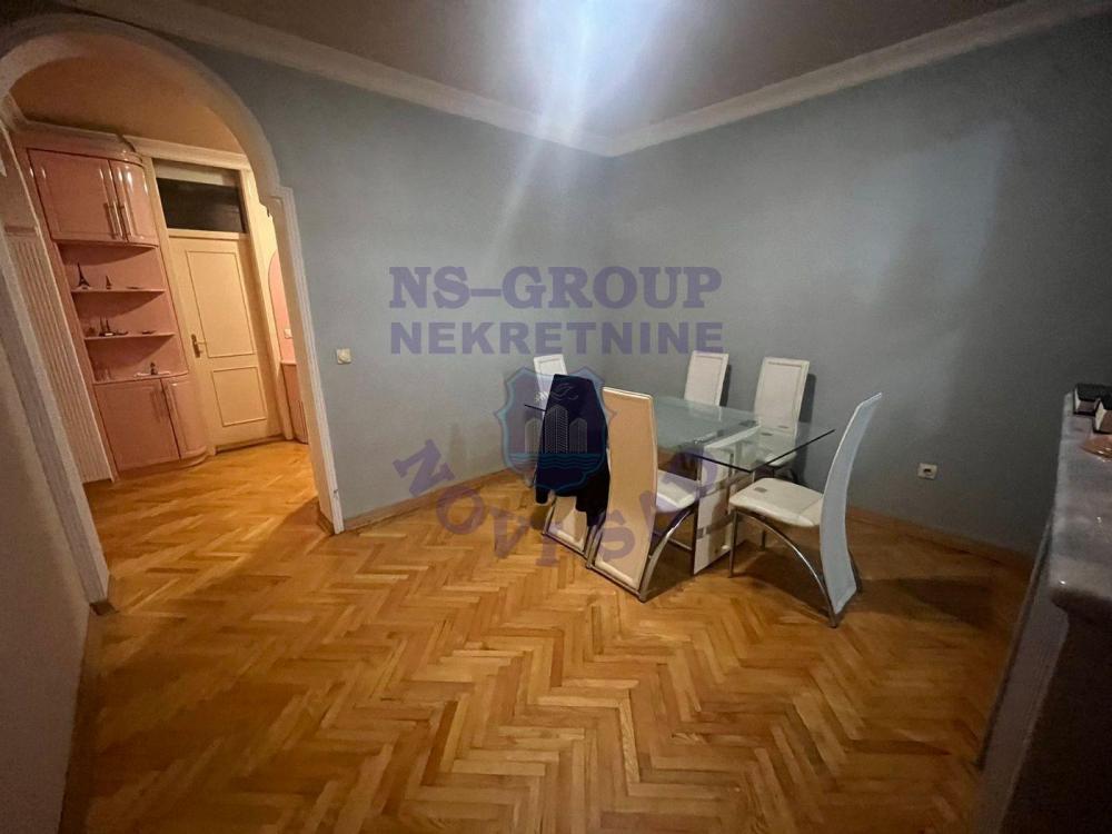 Slika 3 - Trosoban, 91m2, Grbavica Novi Sad, sa terasom