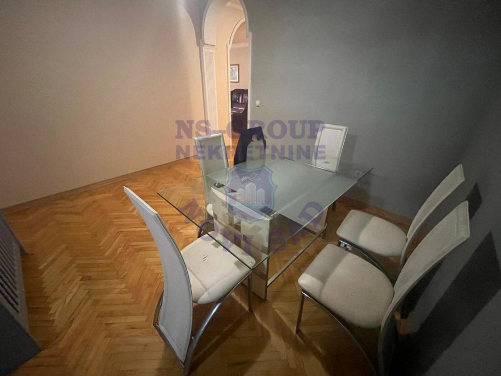 Slika 4 - Trosoban, 91m2, Grbavica Novi Sad, sa terasom