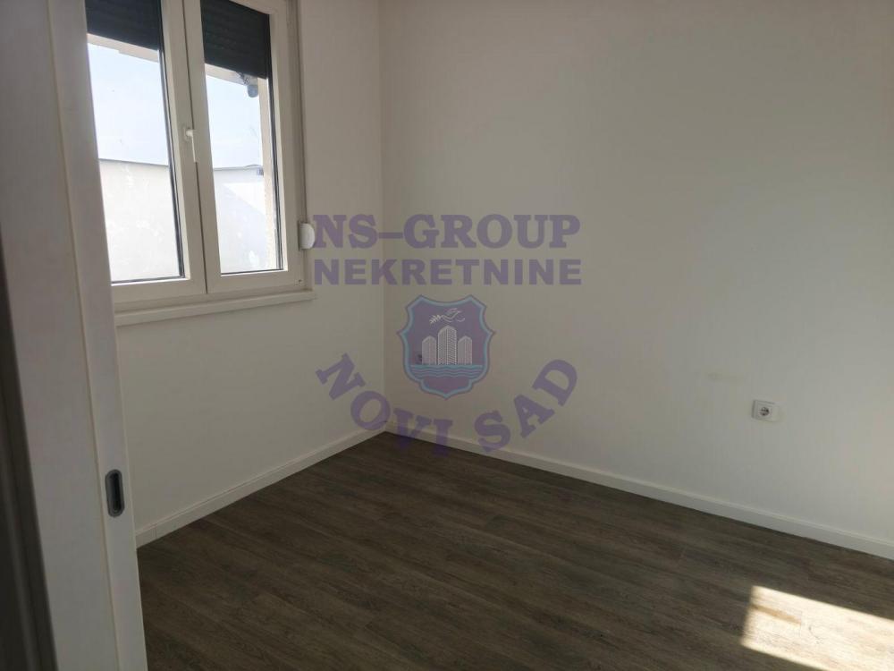 Slika 3 - Odličan jednoiposoban stan sa gratis terasom i dvorištem!