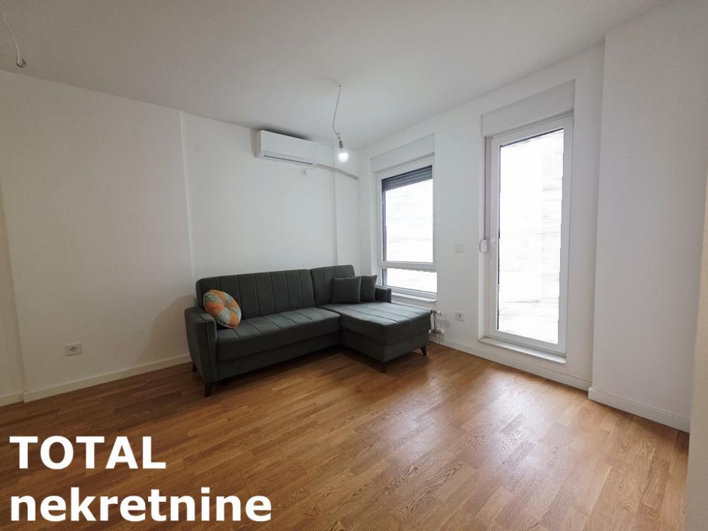 Glavna slika -Stan,NOVI SAD,NOVO NASELJE - ŠARENGRAD,kv: 44.00, € 128000, ID: 1102508