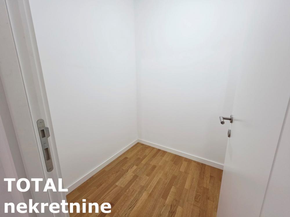 Slika 7 - Stan,NOVI SAD,NOVO NASELJE - ŠARENGRAD,kv: 44.00, € 128000, ID: 1102508