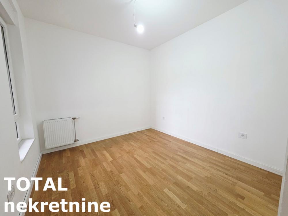 Slika 4 - Stan,NOVI SAD,NOVO NASELJE - ŠARENGRAD,kv: 44.00, € 128000, ID: 1102508