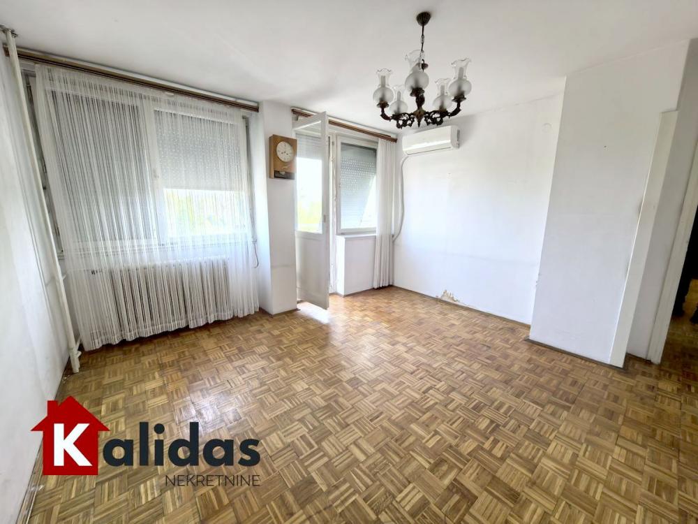 Slika 3 - Stan,NOVI SAD,LIMAN 3,kv: 52, € 158400, ID: 1008714