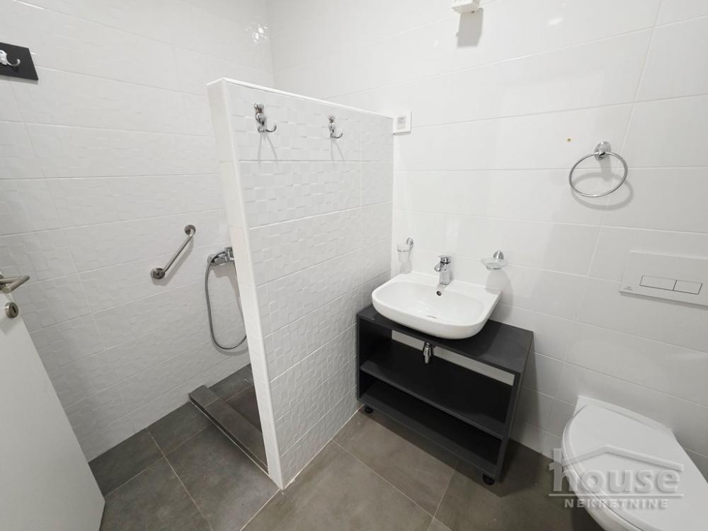 Slika 9 - Stan,NOVI SAD,NOVO NASELJE,kv: 44.00, € 128000, ID: 1065660