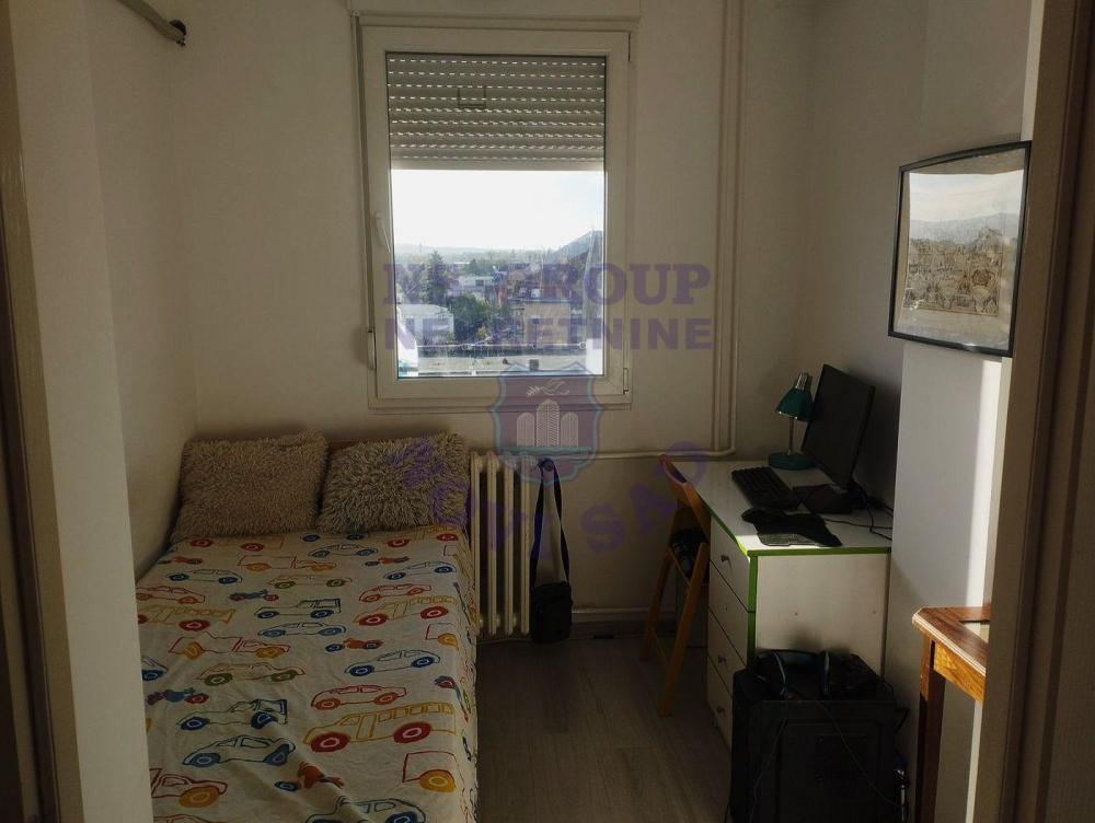 Slika 3 - Odlican troiposoban stan u blizini Bulevara Oslobodjenja!