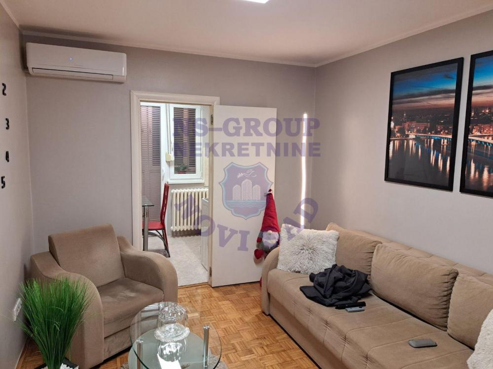 Slika 1 - Dvosoban, 46m2, Detelinara Novi Sad, sa terasom, sa parkingom