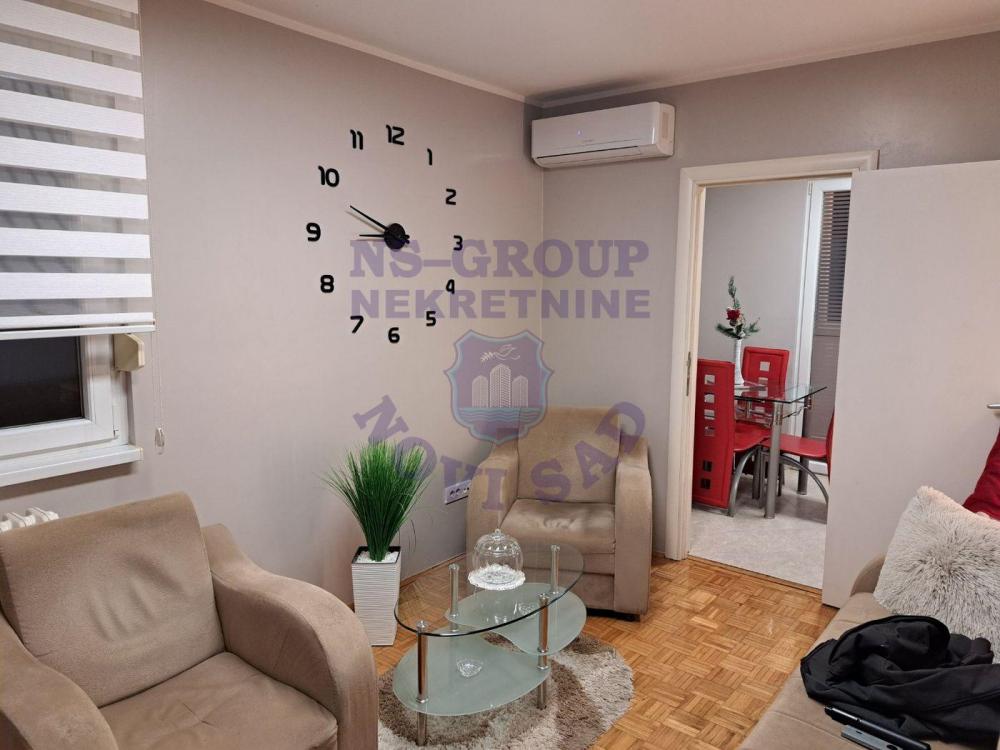 Slika 4 - Dvosoban, 46m2, Detelinara Novi Sad, sa terasom, sa parkingom