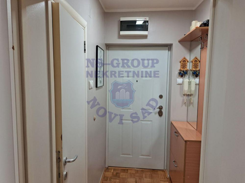 Slika 7 - Dvosoban, 46m2, Detelinara Novi Sad, sa terasom, sa parkingom