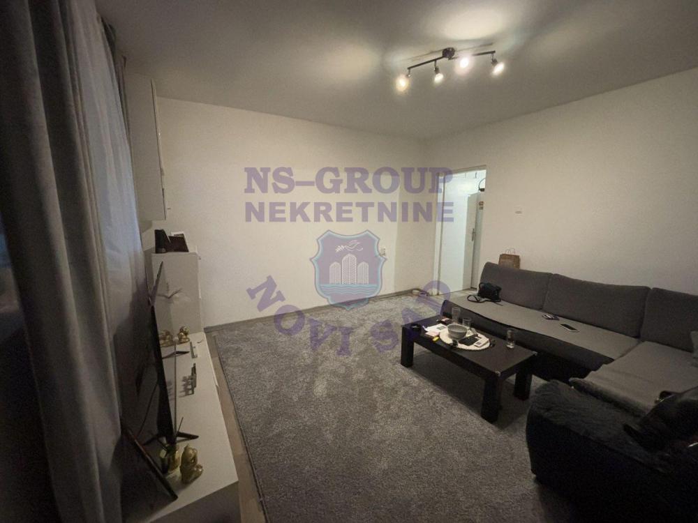 Slika 1 - Odlican dvosoban stan na Telepu!