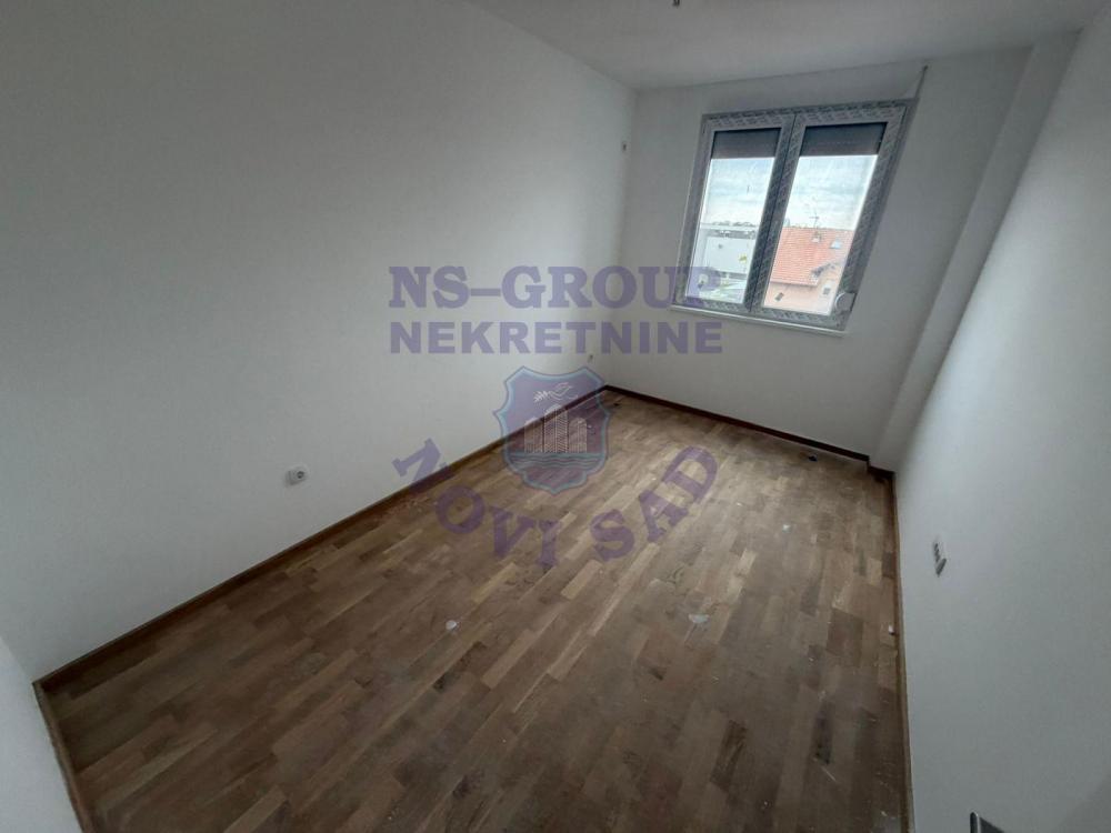 Slika 2 - SPUSTENA CENA!!! Trosoban stan na Adicama