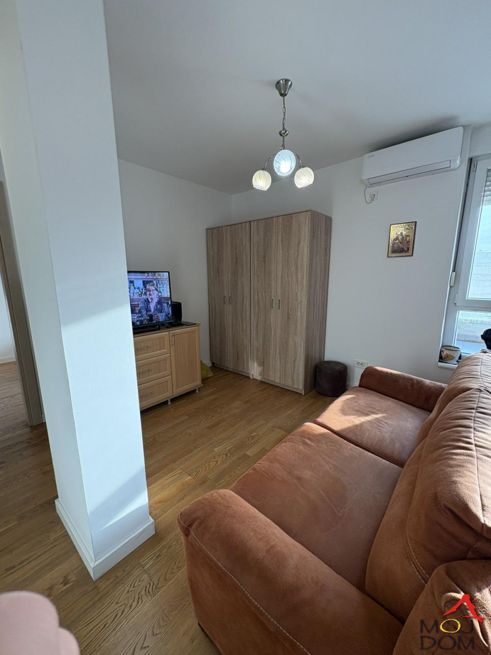 Slika 3 - Stan,NOVI SAD,JUGOVIĆEVO,kv: 66, € 164800, ID: 1032124