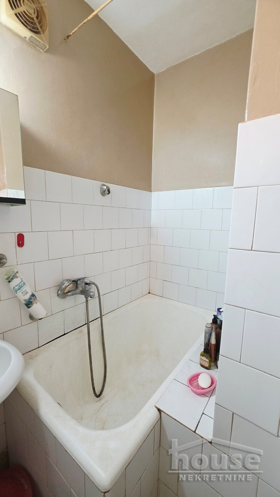 Slika 9 - Stan,NOVI SAD,DETELINARA,kv: 52.00, € 115000, ID: 1065689