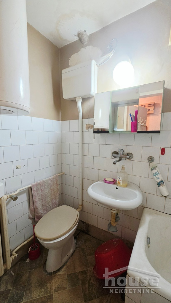 Slika 8 - Stan,NOVI SAD,DETELINARA,kv: 52.00, € 115000, ID: 1065689