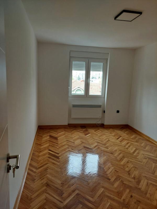 Slika 2 - Stan,NOVI SAD,CARA DUŠANA,kv: 55.00, € 139100, ID: 1059350