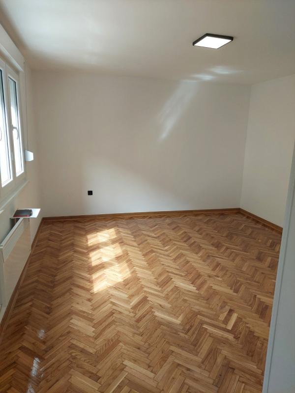 Slika 1 - Stan,NOVI SAD,CARA DUŠANA,kv: 55.00, € 139100, ID: 1059350