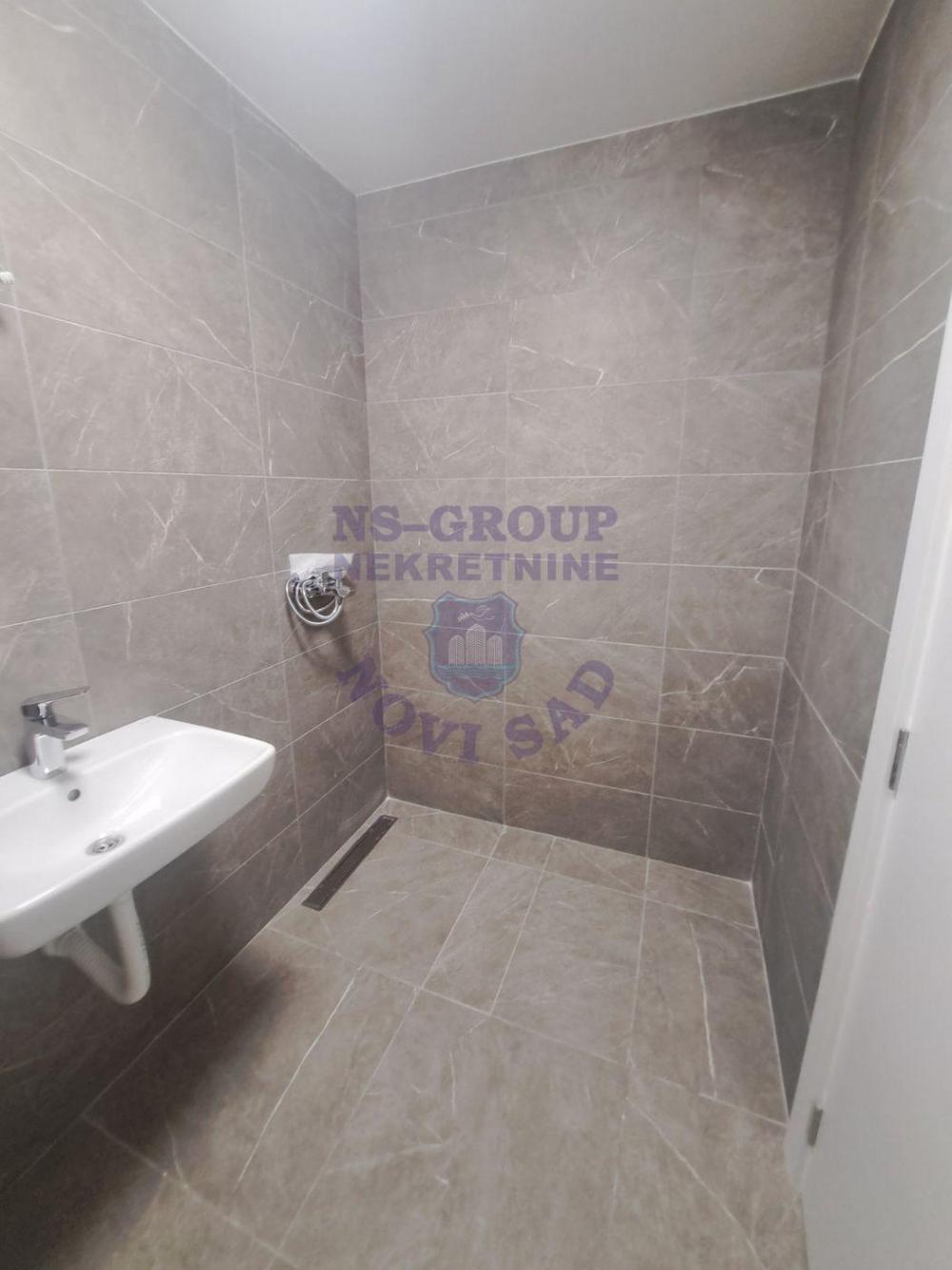 Slika 8 - Odličan jednoiposoban stan na Telepu! 